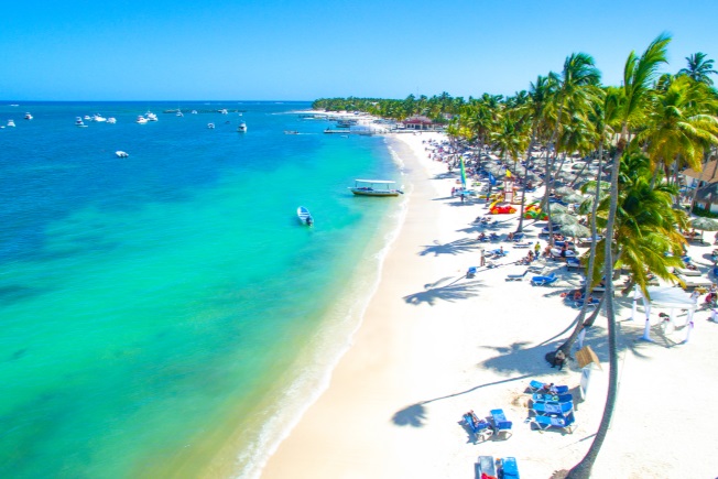 Look-Voyages-Republique-Dominicaine-Lookea-Be-Live-Punta-Cana-plage-3