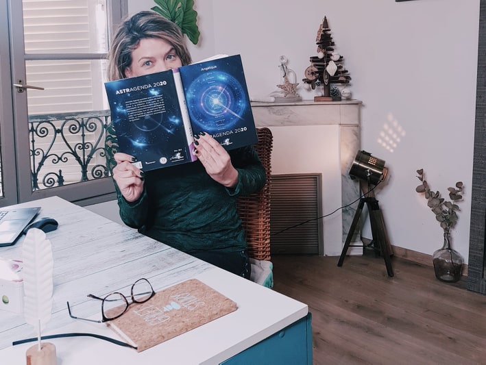 L’Agenda Astrologique 2020 d’Angélique : une mine d’or pour trouver sa route agenda-astro-2020