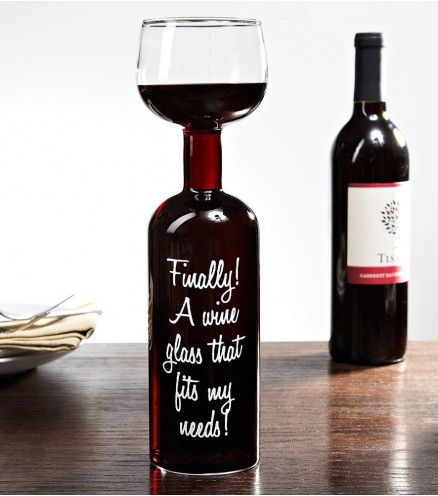 bouteille-de-vin-avec-verre-integre
