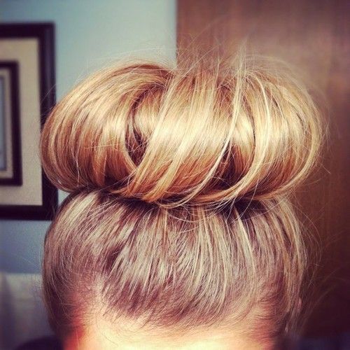 bun-9-le-chignon-bun-selection-coiffures-fetes-melting-pot-au-feminin