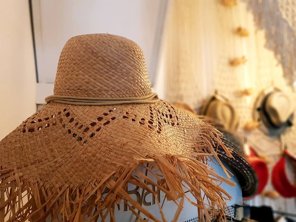 8 chapeaux indémodables qui vont vous faire tourner la tête ! chapeau-indemodable
