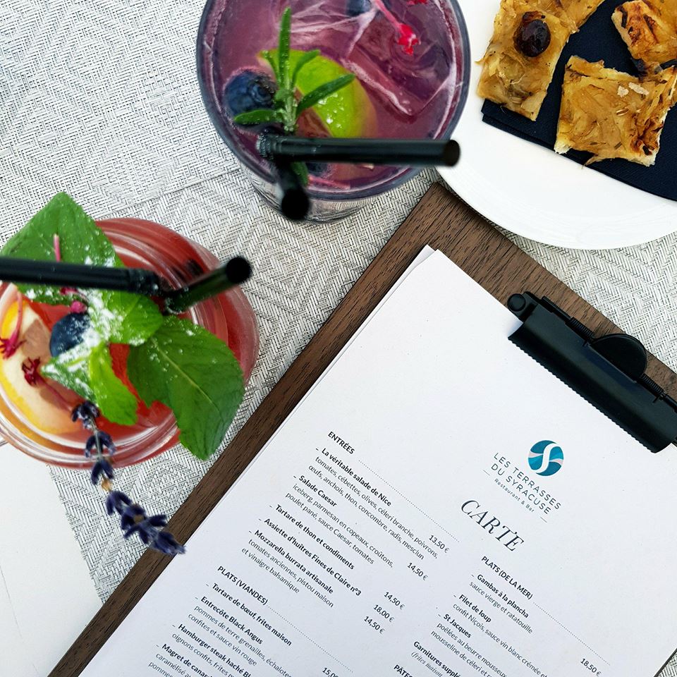 cocktails-flatlay
