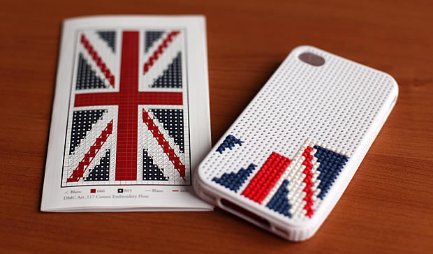 Coque de téléphone : les idées les plus créatives du moment oque-iphone-broder-dmc-3