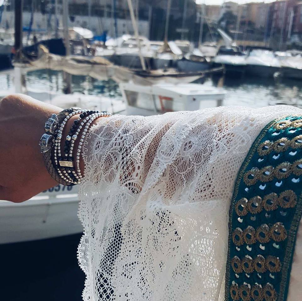 detail-robe-dentelle