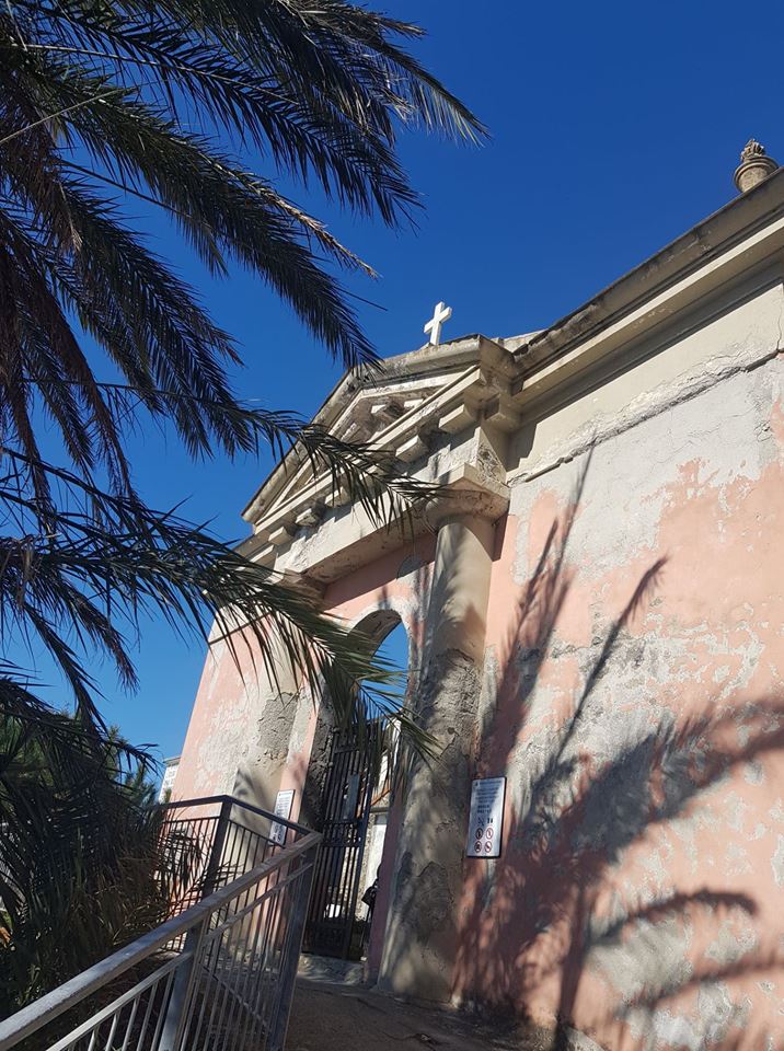 manorola-eglise