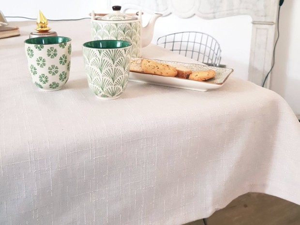 nappe-ant-tache