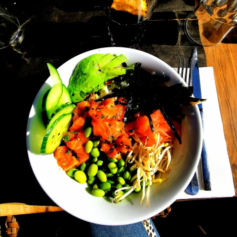poke-bowl