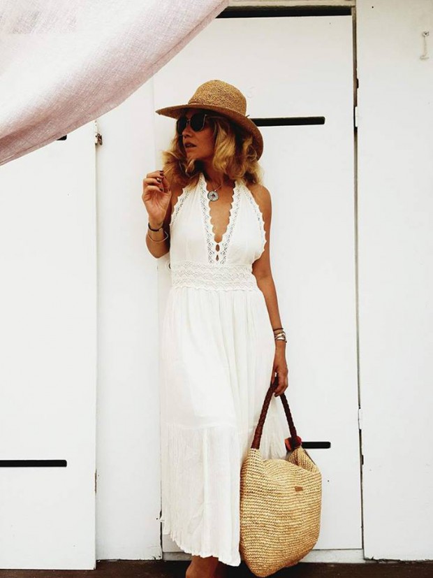 robe-longue-blanche-lili-lilou-juan-les-pins